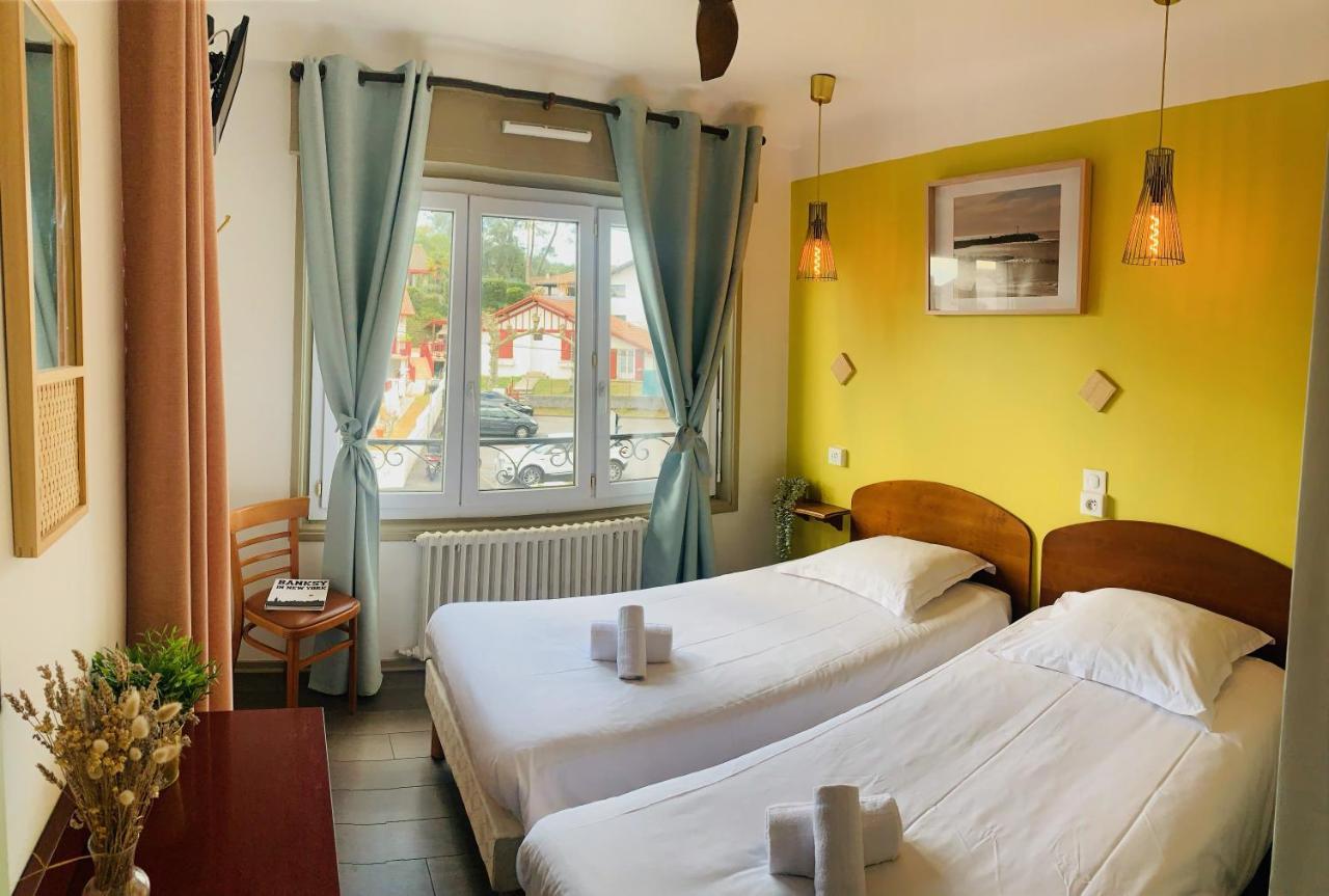 Hotel Bistrot Fine Anglet Exterior photo
